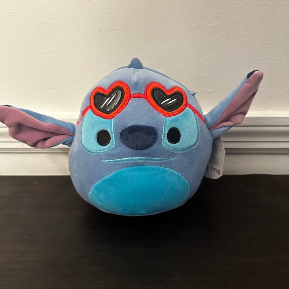 Disney Squishmallows Stitch 8” Valentines Day 2024 Exclusive NWT